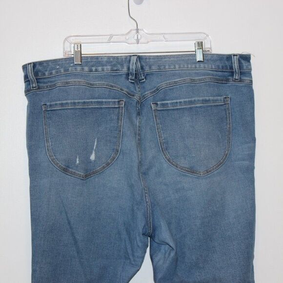 Lane Signature Fit Body Icon Straight Jean - Light Wash Women's Size 22 - Picture 8 of 15